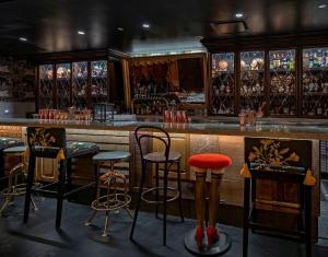 Lounge nebo bar v ubytování The Wayfarer Downtown LA, Tapestry Collection by Hilton