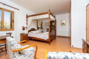 Postel nebo postele na pokoji v ubytování Villa Xenios Dias