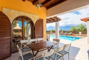 Fotografie z fotogalerie ubytování Kefalas Villas Collection v destinaci Palailónion