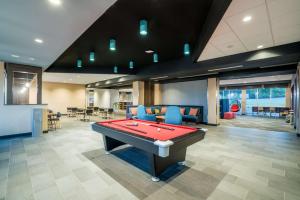 Τραπέζι μπιλιάρδου στο Tru By Hilton North Little Rock, Ar