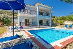 Бассейн в Ionian Sea Villas или поблизости