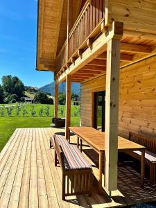 Balkón nebo terasa v ubytování Das Grünhaus - Dein Chalet in Grünau im Almtal