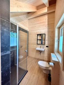 Koupelna v ubytování Das Grünhaus - Dein Chalet in Grünau im Almtal