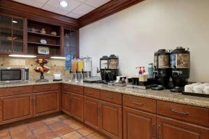 Kuchyň nebo kuchyňský kout v ubytování Homewood Suites by Hilton McAllen