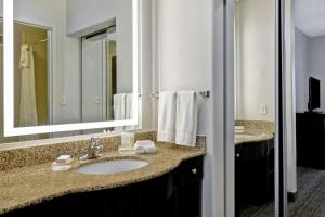 Koupelna v ubytování Homewood Suites by Hilton McAllen
