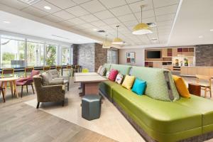 Posezení v ubytování Home2 Suites By Hilton Palm Bay I 95