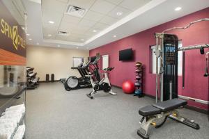 Fitness centrum a/nebo fitness zařízení v ubytování Home2 Suites By Hilton Palm Bay I 95
