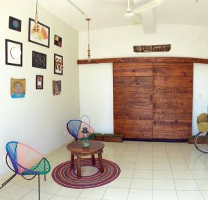 A seating area at Casa don Conde/equipado/wifi/bicicletas gratis.