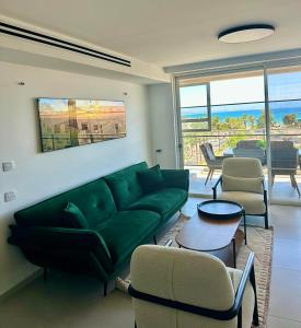 Suite In White的休息区