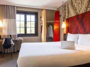 Postel nebo postele na pokoji v ubytování ibis Hotel Brussels off Grand'Place