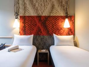 Postel nebo postele na pokoji v ubytování ibis Hotel Brussels off Grand'Place