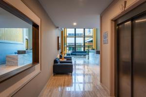 Istumisnurk majutusasutuses Hotel MID Project