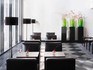 พื้นที่นั่งเล่นของ Mövenpick Hotel Stuttgart Airport