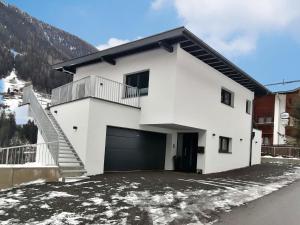 Výhľad na hory alebo výhľad na hory priamo z apartmánu