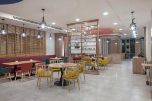 Restaurace v ubytování Hampton By Hilton Doha Old Town
