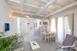 Kuchyň nebo kuchyňský kout v ubytování Santa Katerina Apartments & Studios