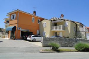 Afbeelding uit fotogalerij van Apartments Villa Ela in Umag