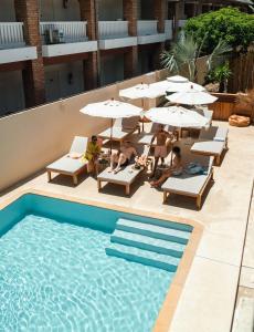 Der Swimmingpool an oder in der Nähe von Casa Solana