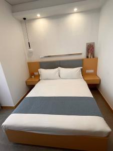 Postel nebo postele na pokoji v ubytování ARK House