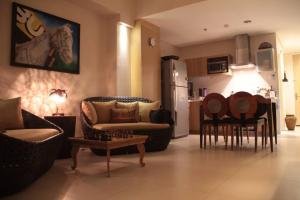 Billede fra billedgalleriet på Deluxe family beach apartment with lagoon view at Pico de Loro i Nasugbu + 26 billeder