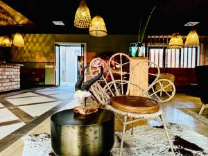Een zitgedeelte bij Lodge Damaraland