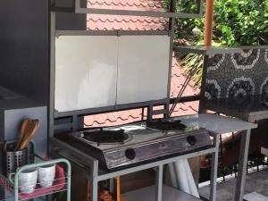 BabakA Unique and Cozy WholeHouse in Babak Samal Island的相册照片
