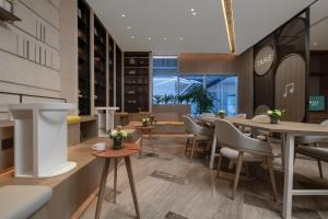 深圳光明天安云谷逸衡酒店的休息区