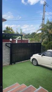 Kép 曼谷廊曼机场设计师泳池别墅有按摩浴缸 Thai Cool Private pool villa Don Mueang szállásáról Ban Wat Pho Thong városában a galériában