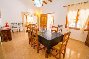 Fotografia z galérie ubytovania Perfecta villa para vacaciones con wifi y A/C v destinácii Pollença