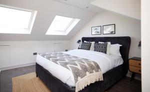 The Kilburn Crib - Stunning 3BDR Flat