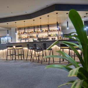 Lounge nebo bar v ubytování Hotel Srní a Depandance