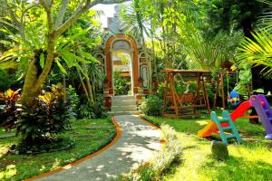 Zahrada ubytování Puri Cendana Resort Bali
