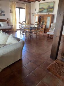 Posedenie v ubytovaní Casa Las Golondrinas