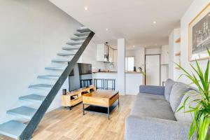 Fotografia z galérie ubytovania Duplex Vue 180° avec mer et Parking gratuit v destinácii Marseille