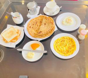 Gallery image of HOTEL ROYAL ONE in Multan +25 photos