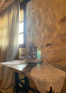 Φωτογραφία από το άλμπουμ του Windy Inns ( Maistros I ) σε Vouyiáton