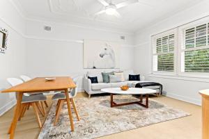 'Four Keeps' A Cosy North Sydney Wharf Hideaway