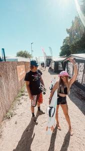 入住Przyczepy Kempingowe CHAŁUPY 6, KITE CREW的客人