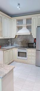 Η κουζίνα ή μικρή κουζίνα στο Marousi Residence