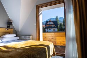 Posteľ alebo postele v izbe v ubytovaní APLIT GUEST HOUSE + 37 fotografií