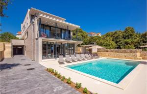 Πισίνα στο ή κοντά στο Villa Luca