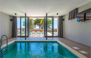 Πισίνα στο ή κοντά στο Villa Luca