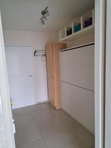 Kuchyň nebo kuchyňský kout v ubytování App KLIF De Panne - top location & sea front !!