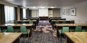 Konferenční prostory v ubytování Hampton Inn Phoenix Airport North + 37 fotografií