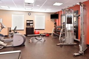 Fitness centrum a/nebo fitness zařízení v ubytování Hampton Inn Rome