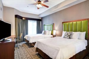 Postel nebo postele na pokoji v ubytování Homewood Suites by Hilton Reno