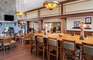 Restaurace v ubytování Hampton Inn & Suites Rochester/Victor