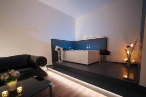 Foto dalla galleria di Privat-Spa mit Whirlpool und Sauna in Sursee a Sursee