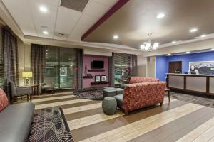 Posezení v ubytování Hampton Inn Seattle/Everett Downtown