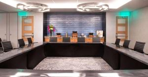 The Charter Hotel Seattle, Curio Collection By Hilton商务区和/或会议室